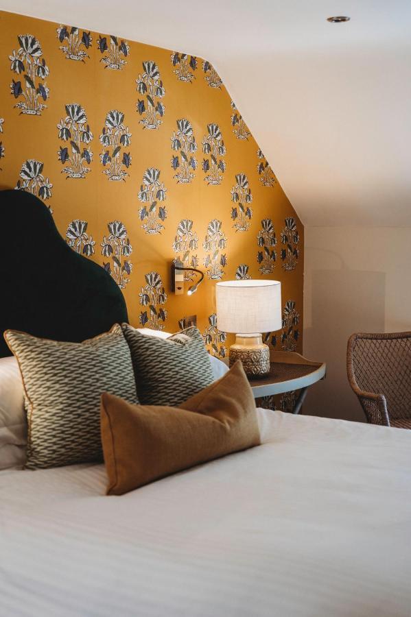 Finch's Arms Inn 4*